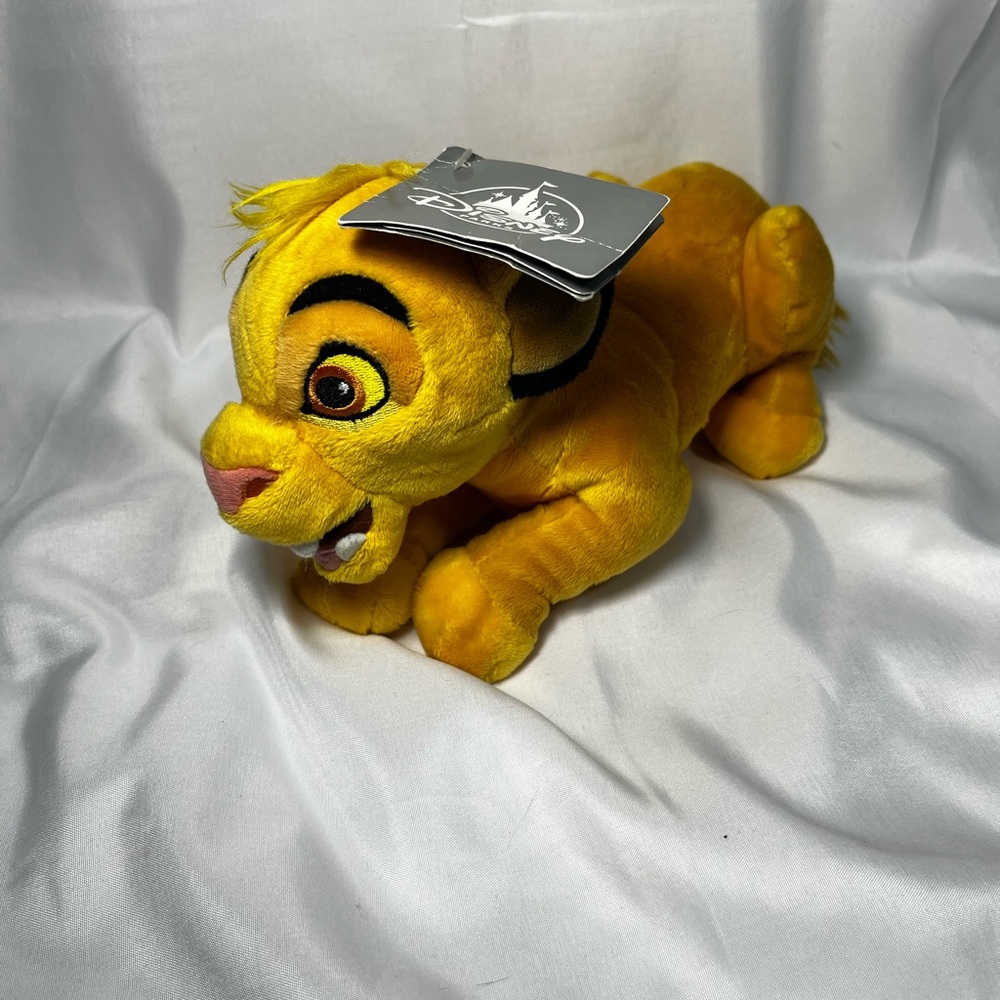 Disney Parks The Lion King Baby Simba 9” Plush Stuffed Animal Toy NWT Hong‎ Kong